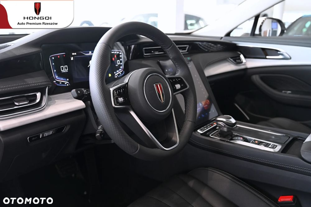 Hongqi H5 - 9