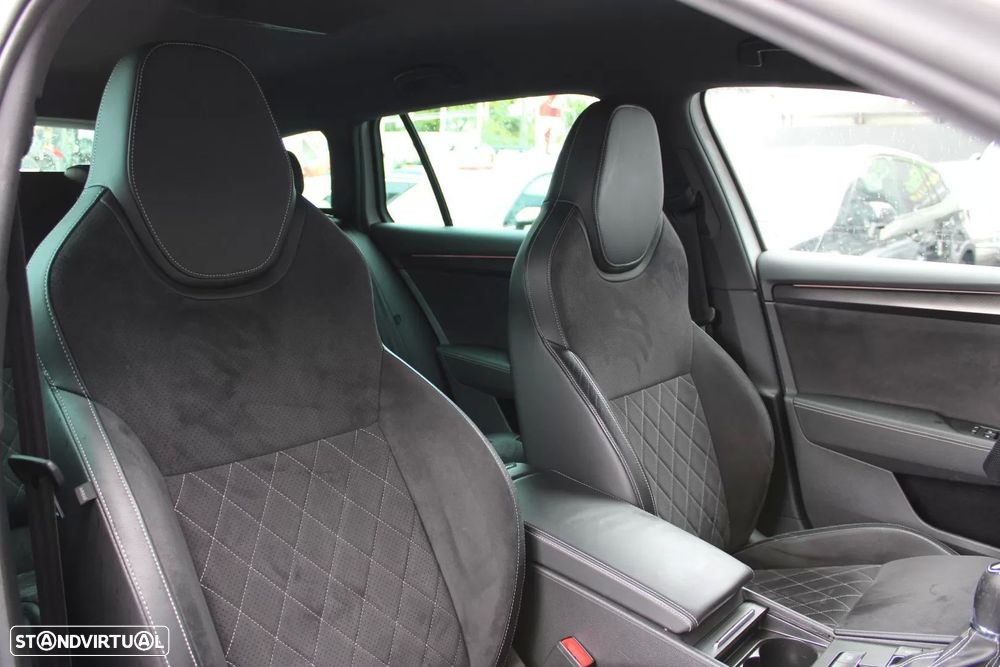 Skoda Superb 1.4 TSI iV Sportline DSG - 16