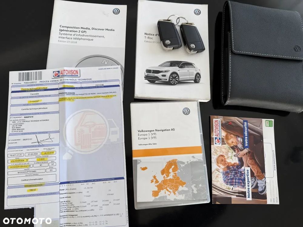 Volkswagen T-Roc - 39