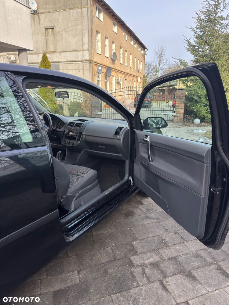 Volkswagen Polo 1.4 Tour Edition - 10