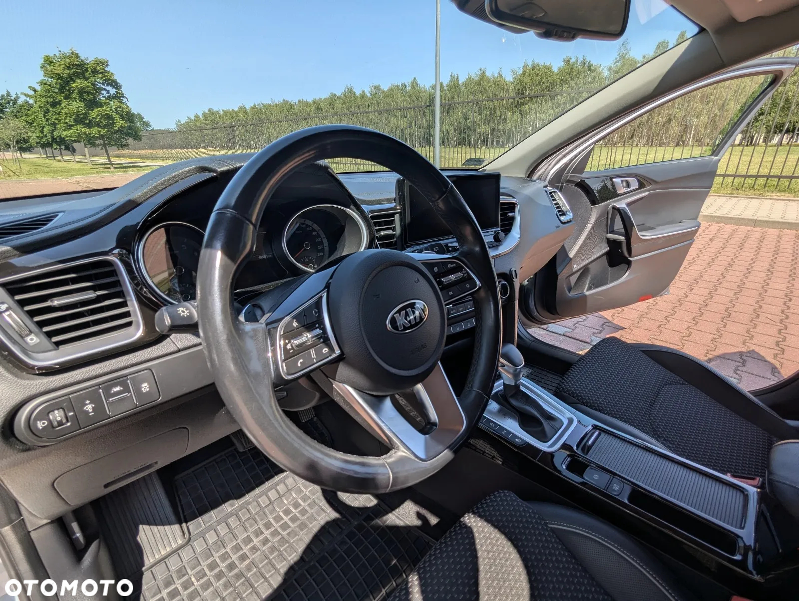 Kia XCeed 1.6 T-GDI L Business Line DCT - 11