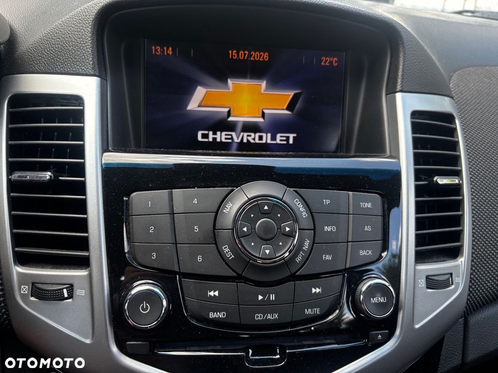 Chevrolet Cruze - 15