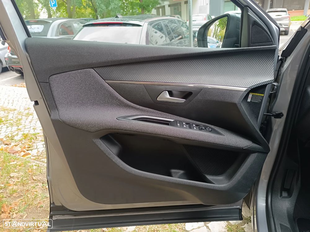 Peugeot 5008 PureTech 130 EAT8 Stop & Start Active Pack - 13
