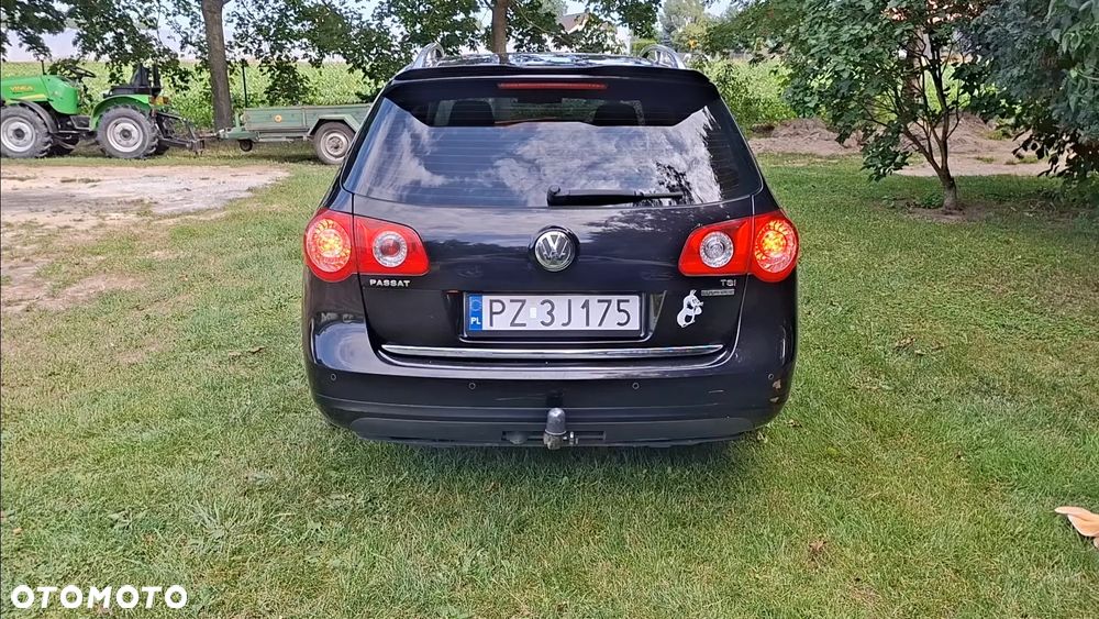 Volkswagen Passat - 5