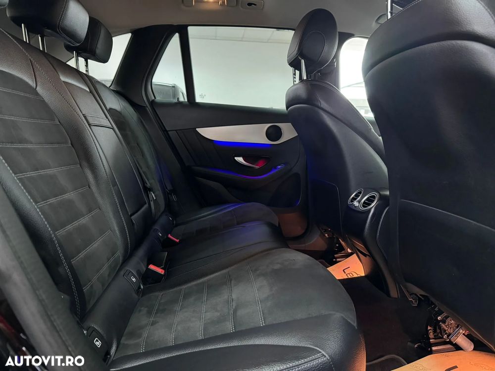 Mercedes-Benz GLC 300 e 4Matic 9G-TRONIC Edition AMG Line - 18
