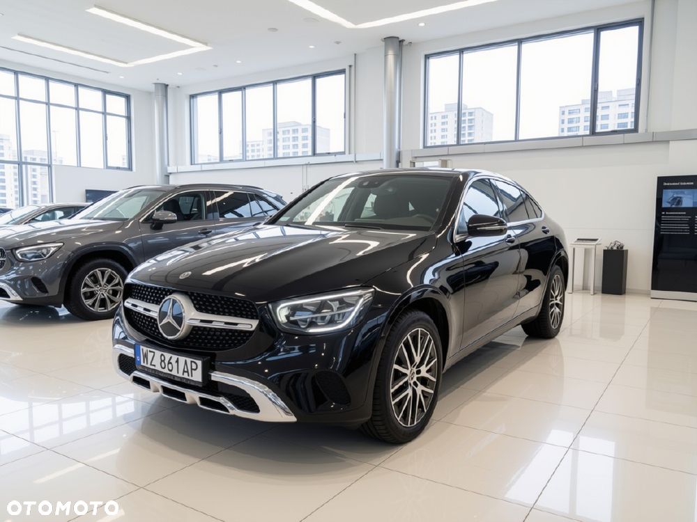 Mercedes-Benz GLC 200 4-Matic - 2