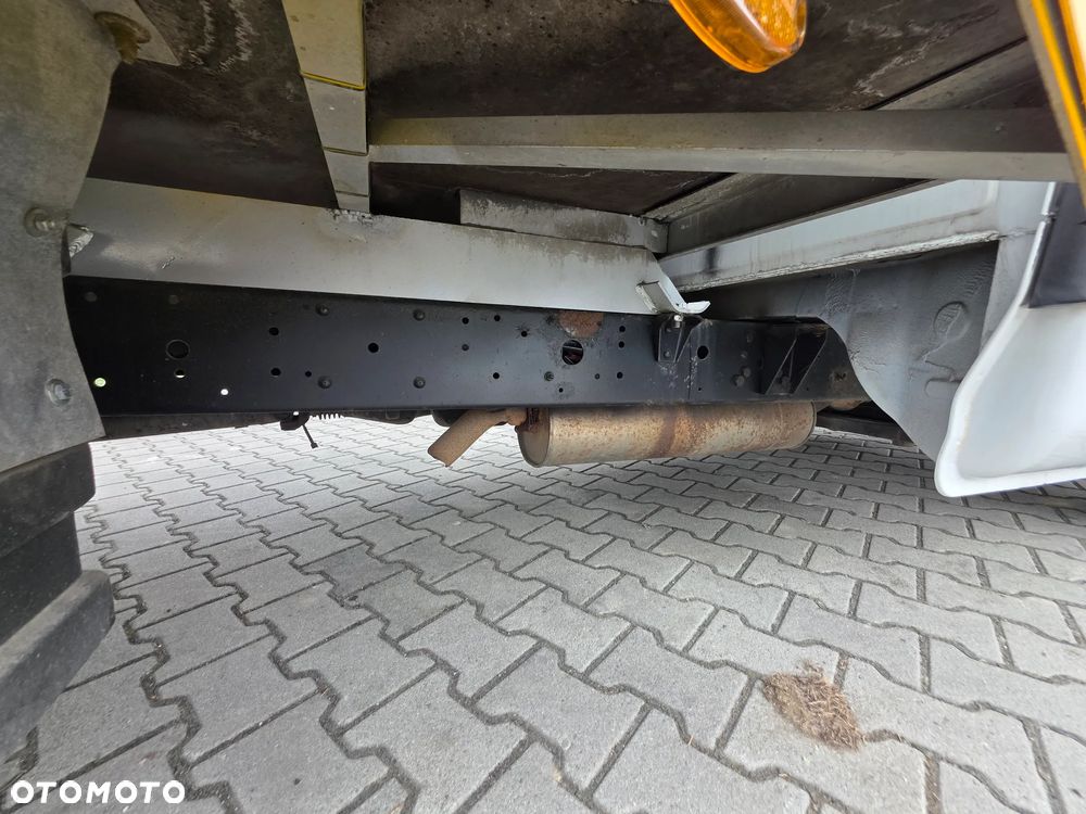 Iveco Daily 35c-15 Skrzynia 4.40 M ! Klima ! 3.0 HPI  ! Bez Korozji  ! Z Włoch  ! - 9