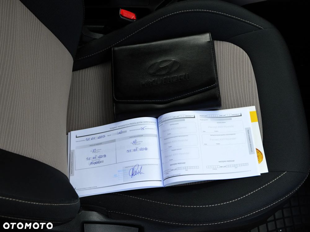 Hyundai i10 1.0 BlueDrive Comfort - 38