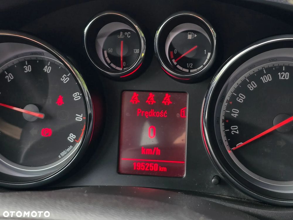 Opel Meriva 1.4 T Cosmo S&S - 8