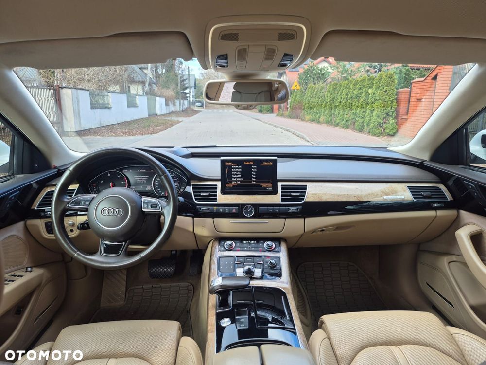 Audi A8 4.2 TDI DPF (clean diesel) quattro tiptronic - 19