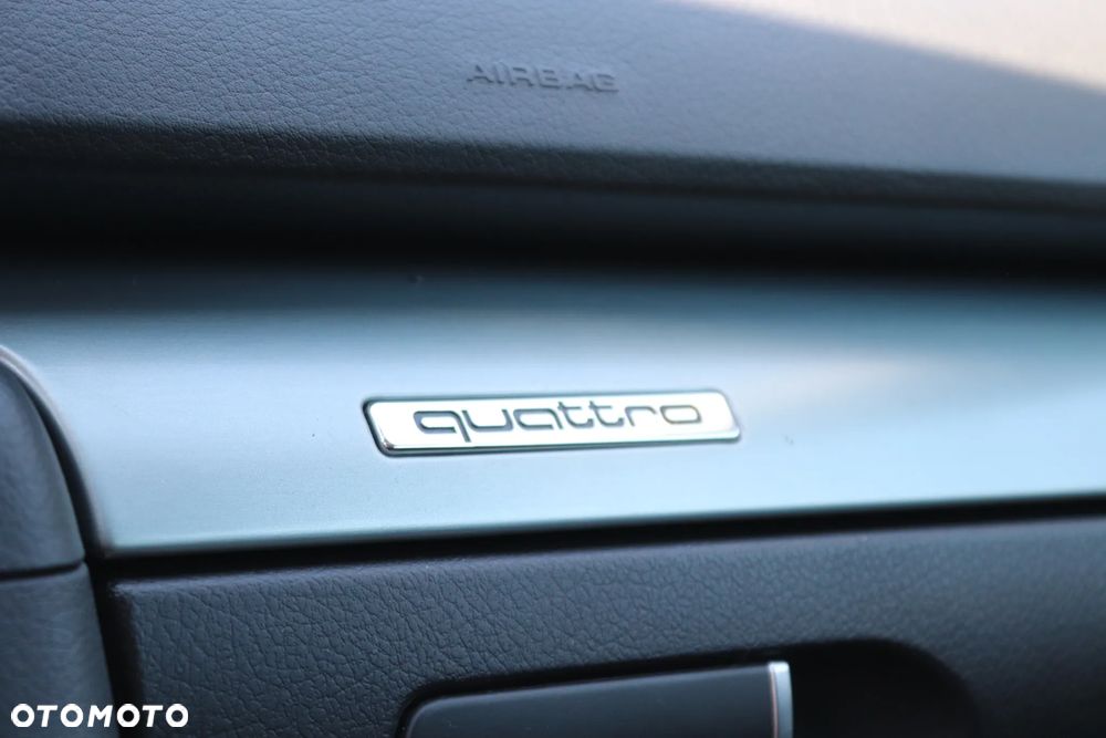 Audi A4 Avant 1.8 T quattro - 30