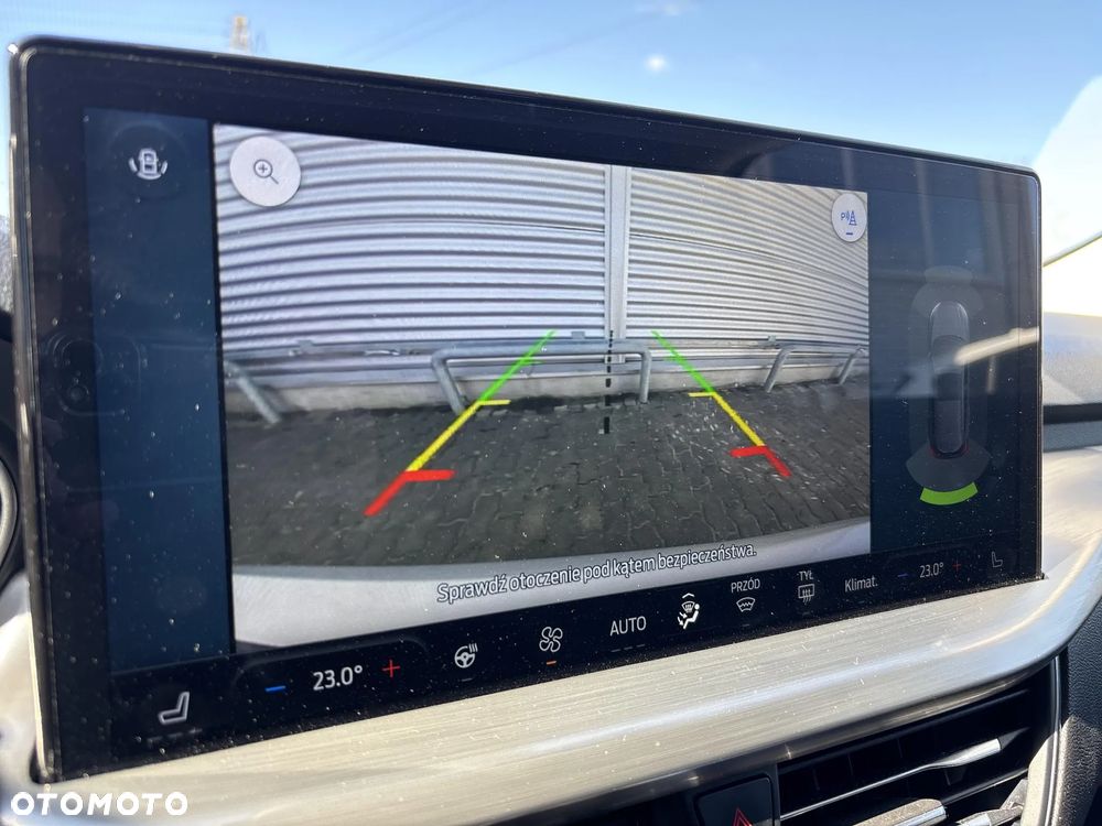 Ford Focus 1.0 EcoBoost Titanium Design - 38