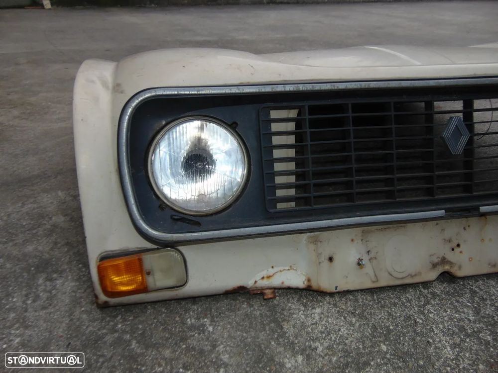 Renault 4F Capot - 2