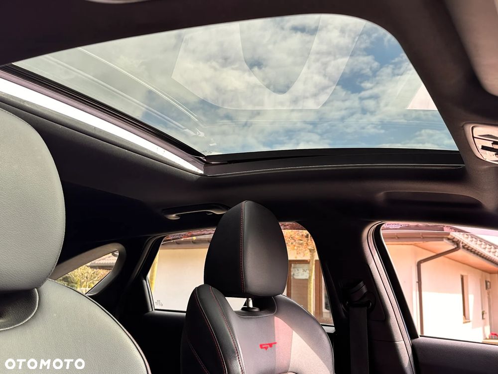 Kia ProCeed 1.6 T-GDI GT DCT - 34