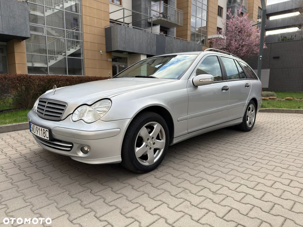 Mercedes-Benz Klasa C 200 T CDI Classic - 1