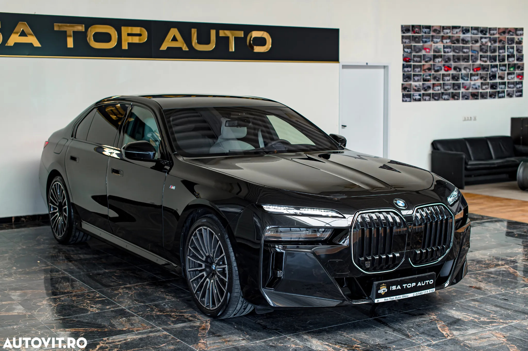 BMW Seria 7 740d xDrive MHEV - 37