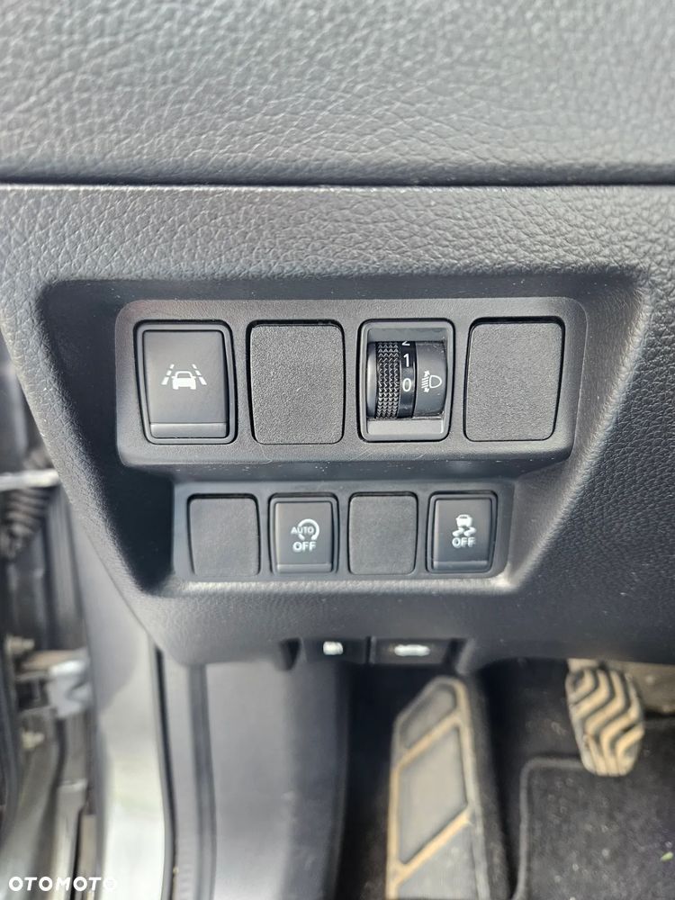 Nissan Qashqai 1.6 DIG-T TEKNA+ - 17