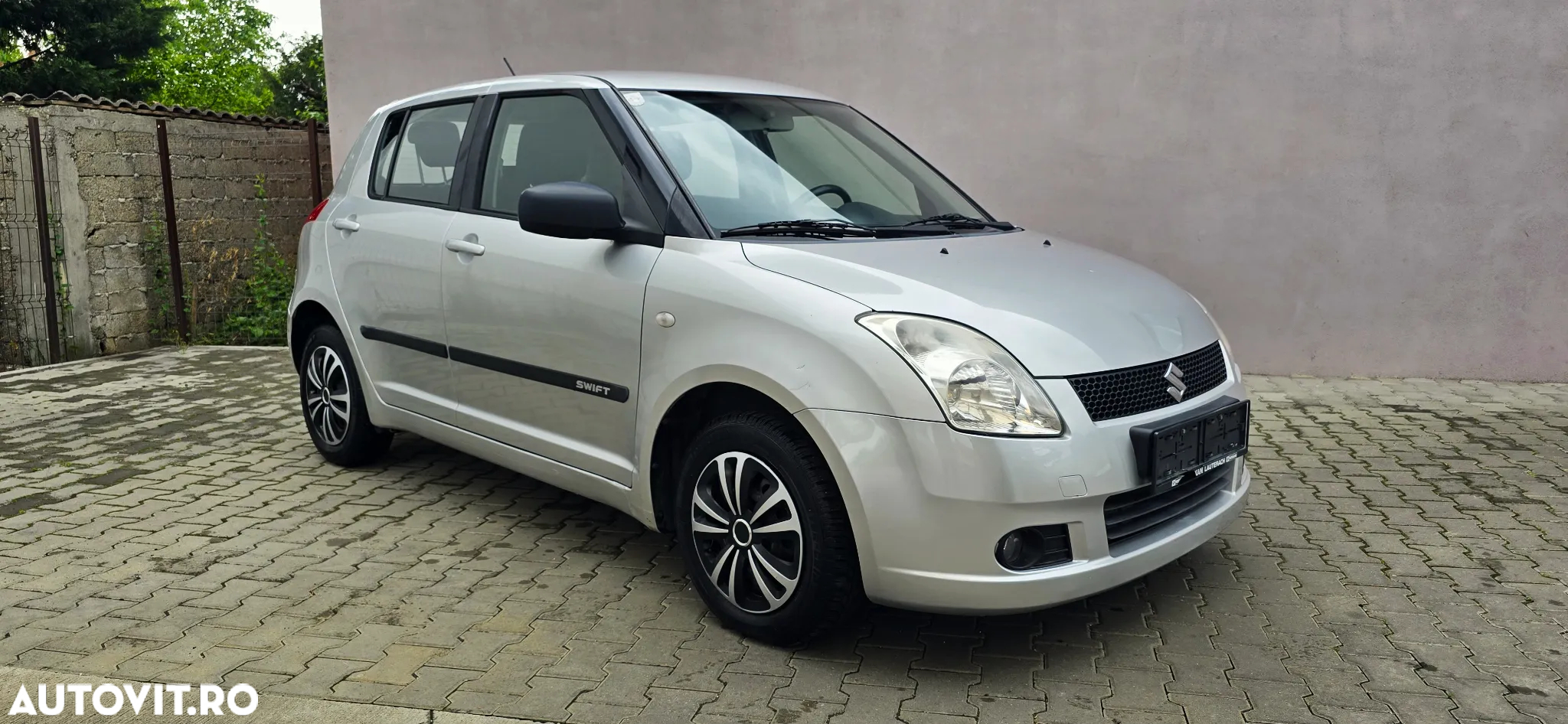 Suzuki Swift - 16