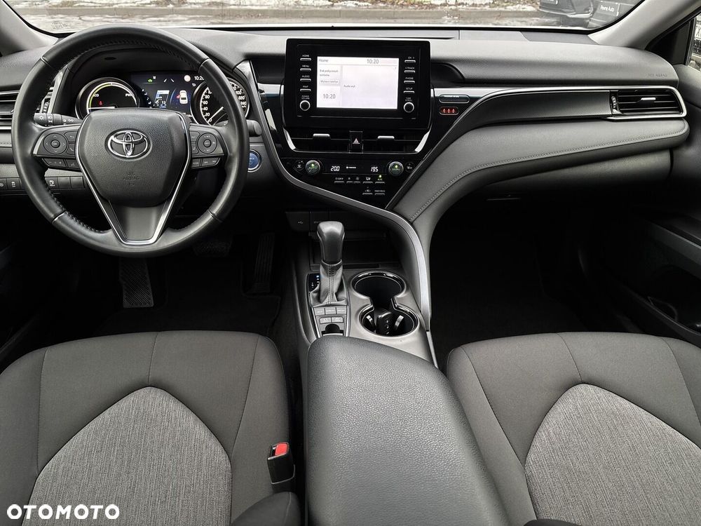 Toyota Camry 2.5 Hybrid Comfort CVT - 3