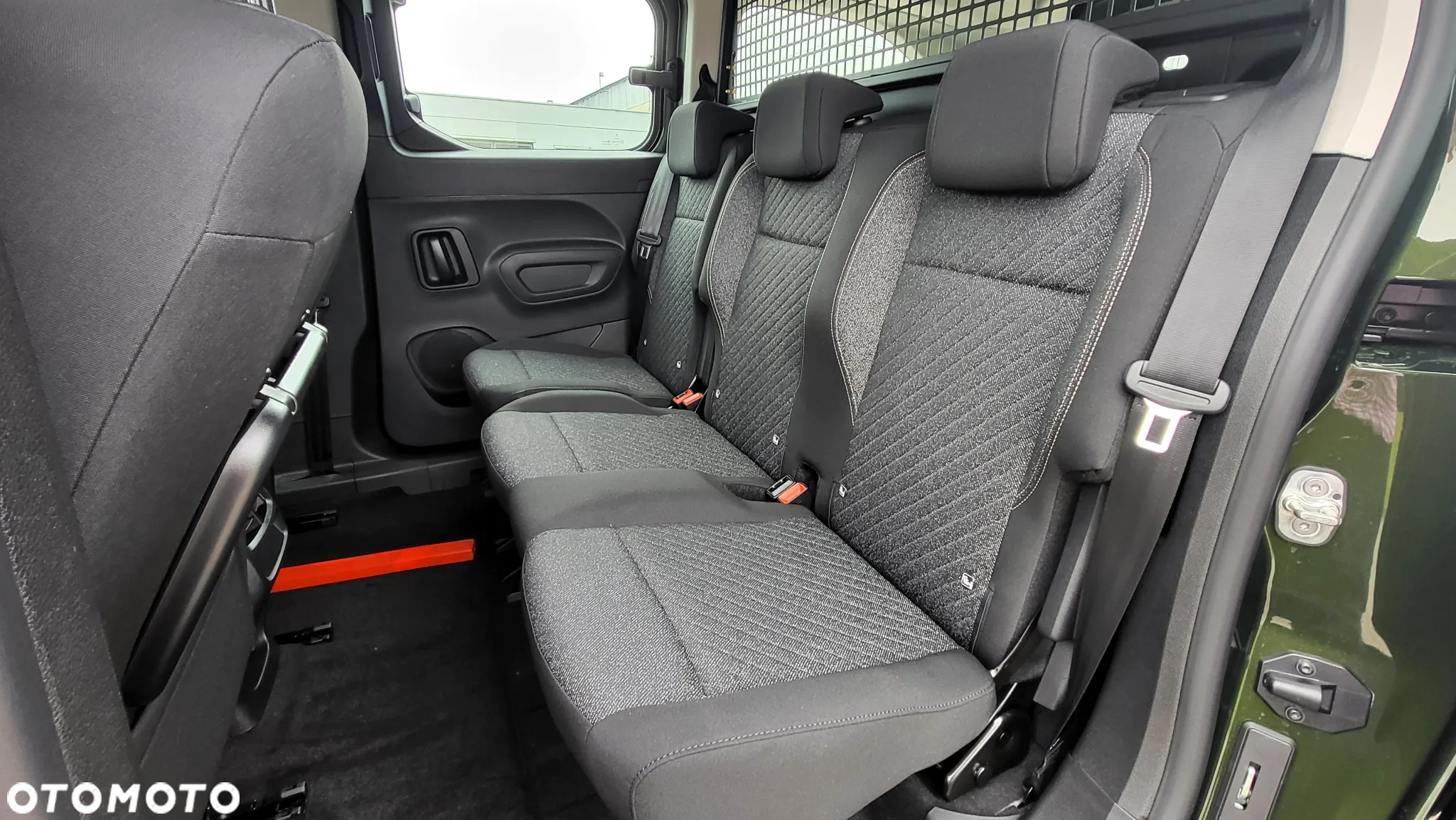 Peugeot Rifter 1.2 PureTech Allure S&S N1 - 20