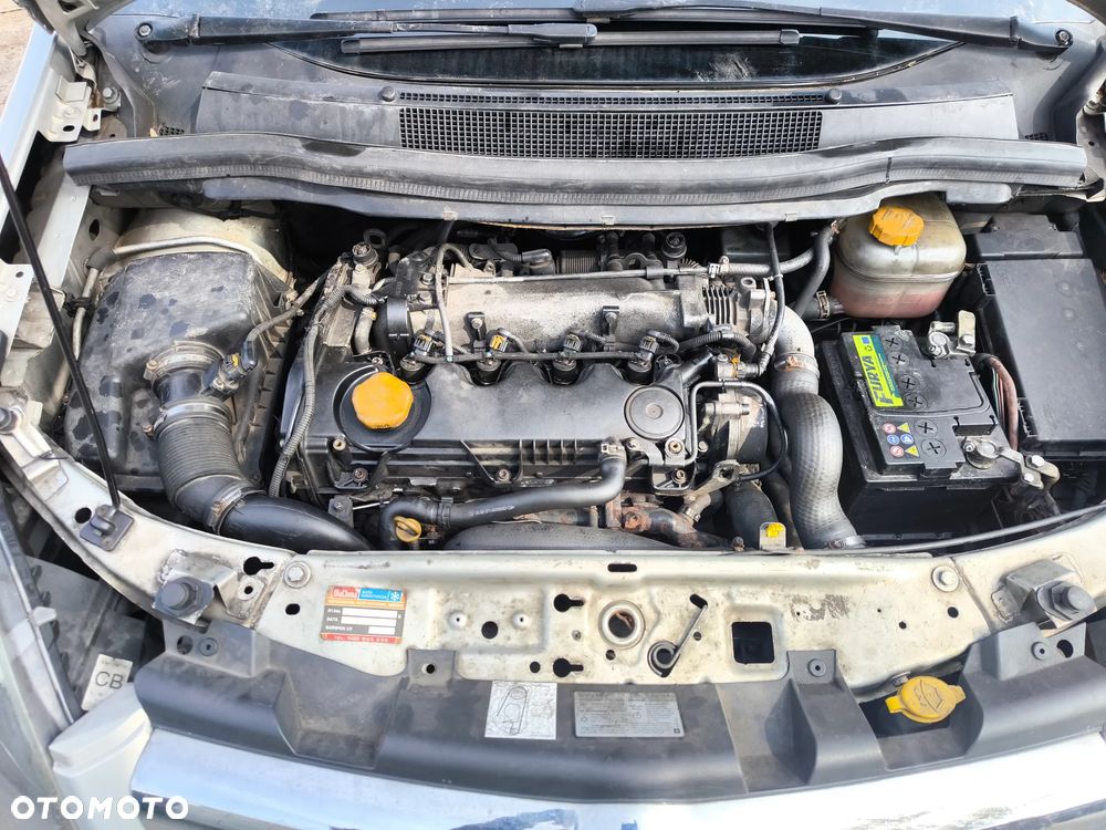 Opel Zafira B 1.9 Cdti 100 km 120km NA CZĘŚCI ! poszczególne części Małopolska Śląsk - 14