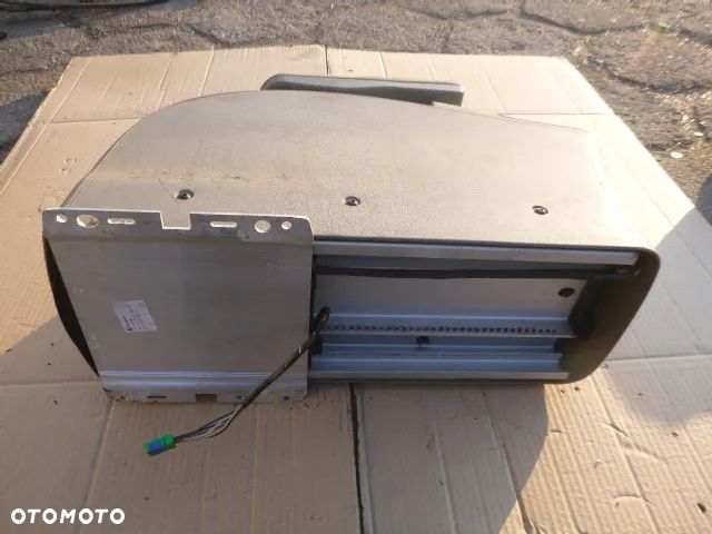 PODŁOKIETNIK ELEKTRYCZNY RENAULT SCENIC II - 6