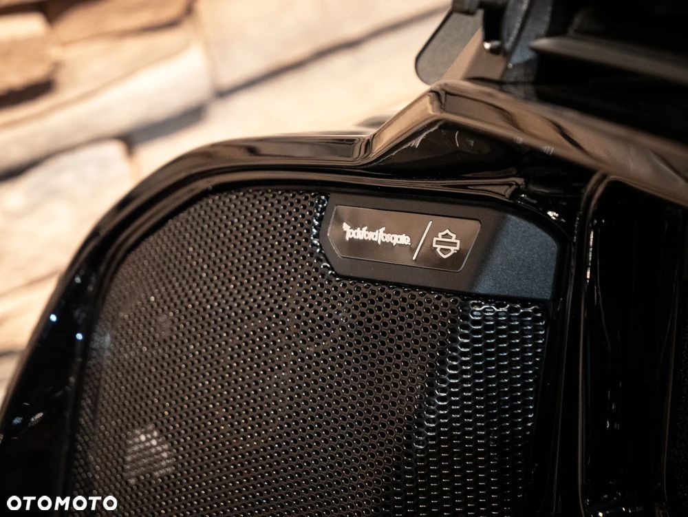 Harley-Davidson Touring Road Glide - 19