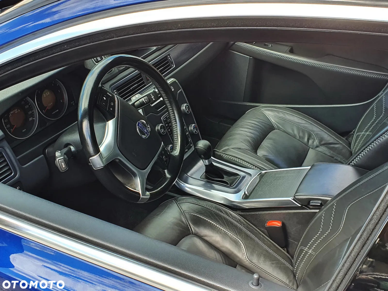 Volvo XC 70 D5 AWD Edition - 2