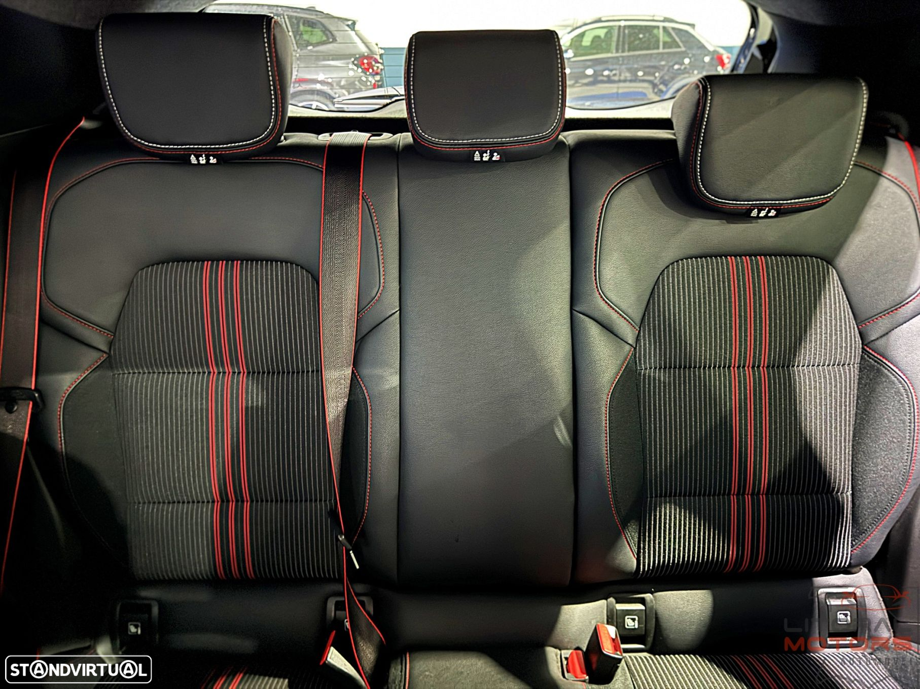 Renault Clio 1.0 TCe RS Line - 38