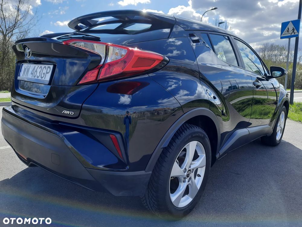 Toyota C-HR - 9