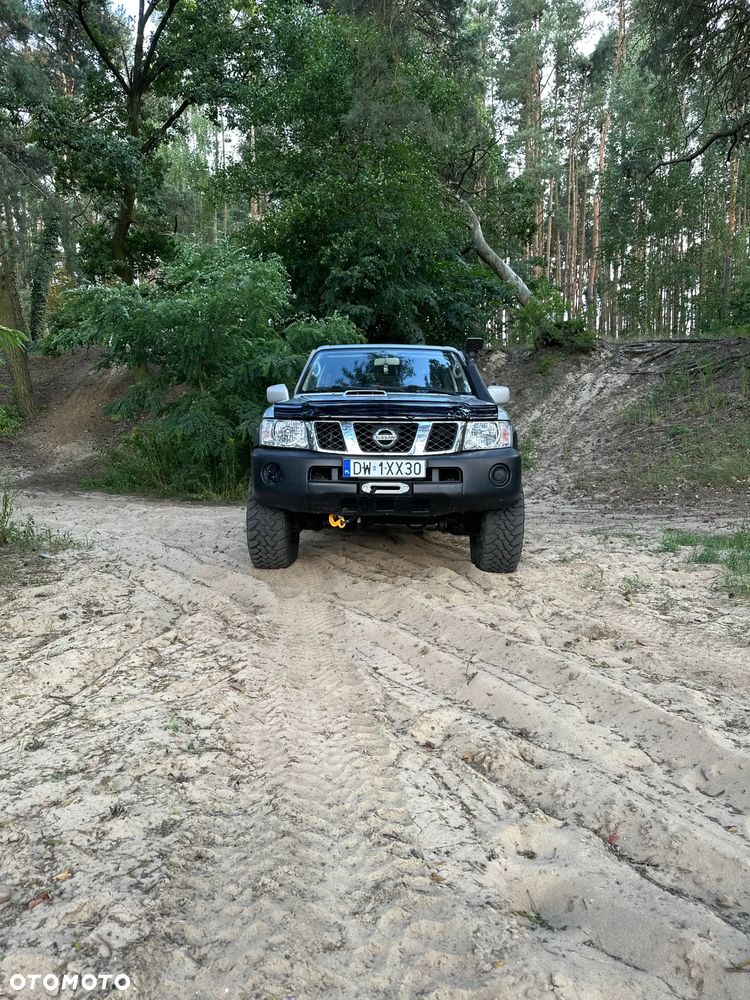 Nissan Patrol - 15