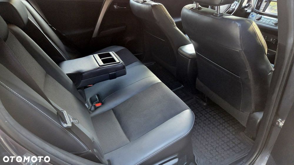 Toyota RAV4 Hybrid Prestige 4x4 - 19