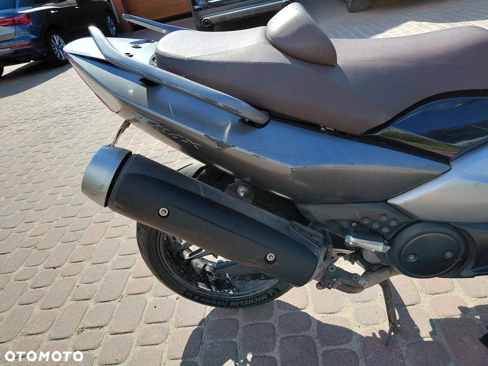 Yamaha Tmax - 11