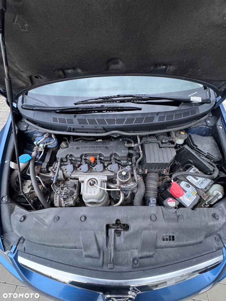 Honda Civic 1.8 Comfort - 18