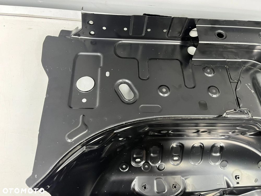 Poszycie Suzuki Jimny 4 IV 18r.- NOWY prawy przedni fartuch nadkola ćwiartka mocowanie akumulatora w - 7
