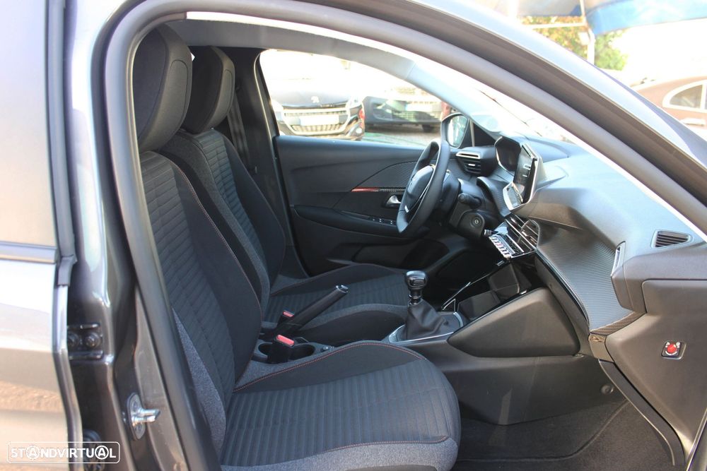 Peugeot 208 1.2 PureTech Active Pack - 40