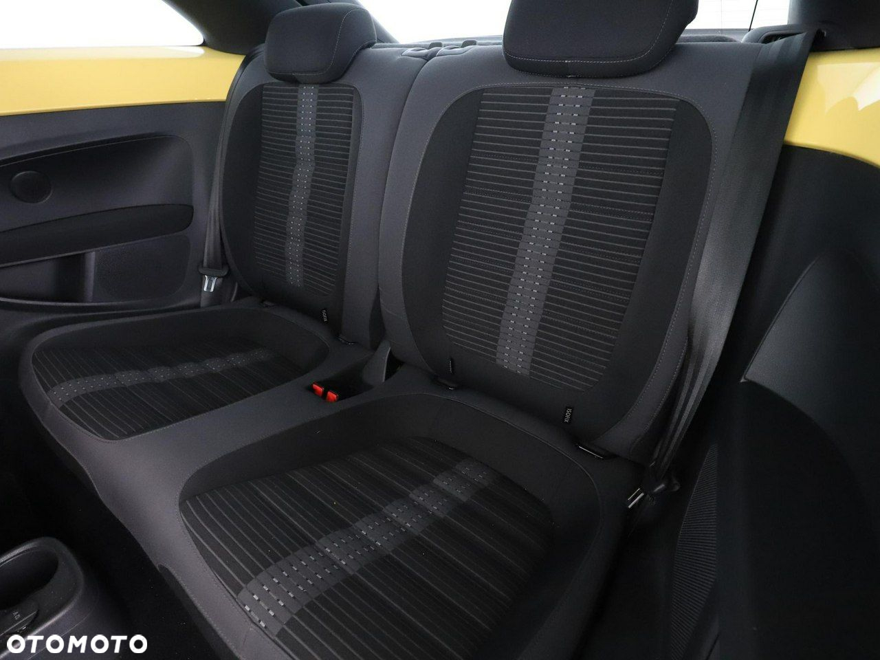 Volkswagen Beetle The 2.0 TSI DSG Blue Motion Technologie Sport - 17