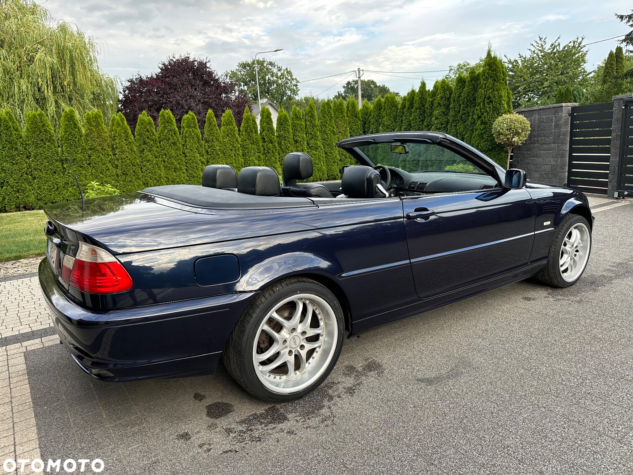 BMW Seria 3 318i Cabrio - 11
