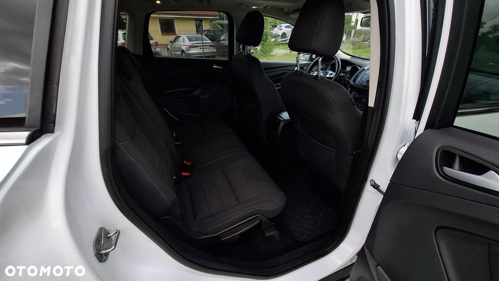 Ford Kuga 2.0 TDCi 4x4 Titanium - 26