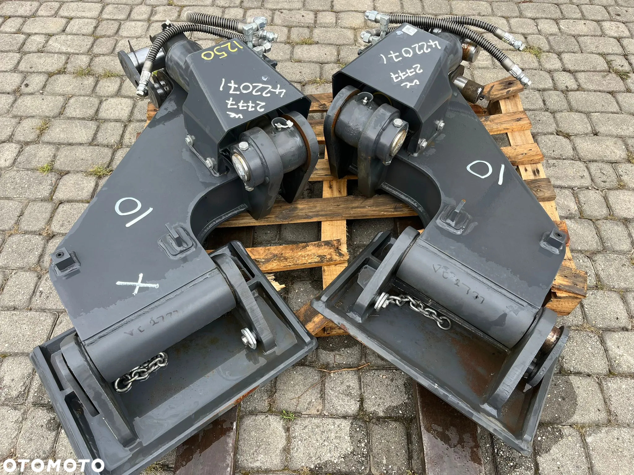 Podpory łapy stopy nohi hydrauliczne do koparki. NOWE!!! - 9