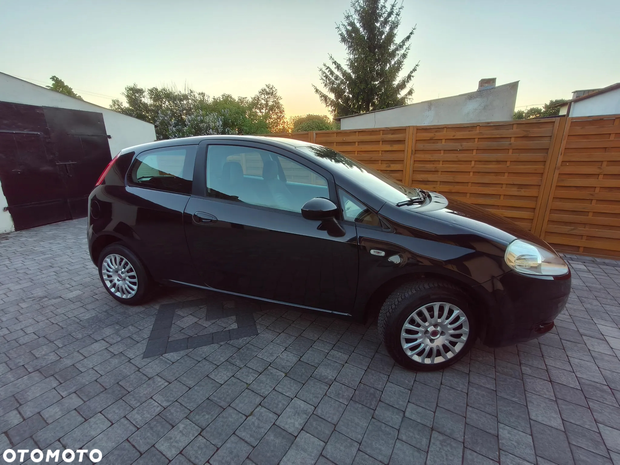 Fiat Punto 1.4 Easy S&S - 11