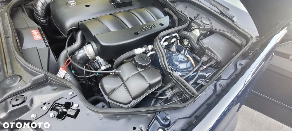 Mercedes-Benz Klasa E 220 CDI Elegance - 40
