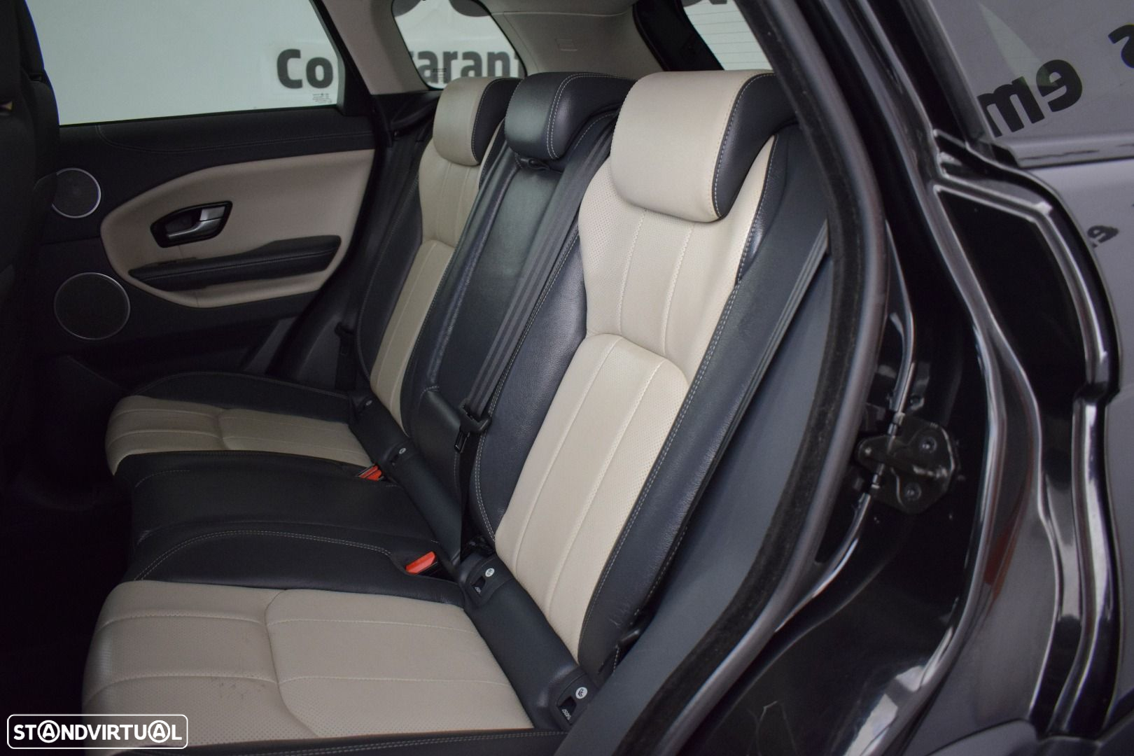 Land Rover Range Rover Evoque 2.0 TD4 HSE Dynamic Auto - 29