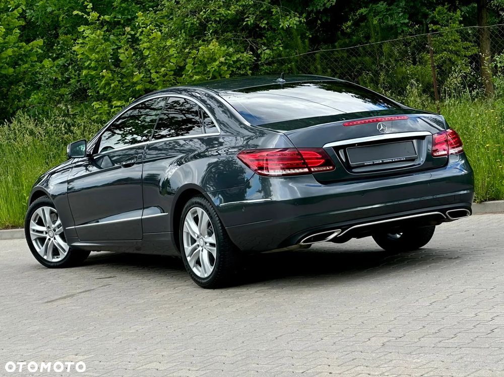 Mercedes-Benz Klasa E 200 9G-TRONIC Avantgarde - 16
