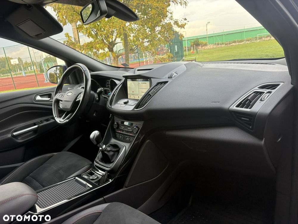 Ford Kuga - 15
