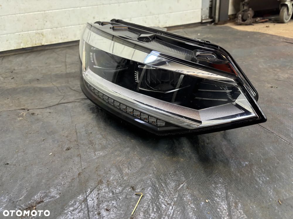 Vw Touran III 5TB lampa przód prawa Full Led 5TB941082D - 5