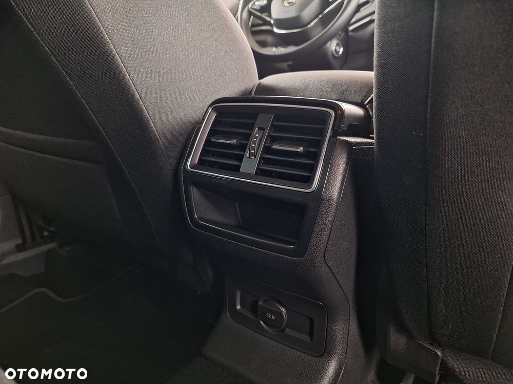 Skoda Karoq 1.5 TSI ACT 4x2 Ambition - 37
