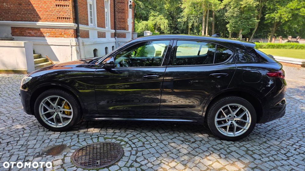 Alfa Romeo Stelvio 2.0 Turbo Q4 - 12