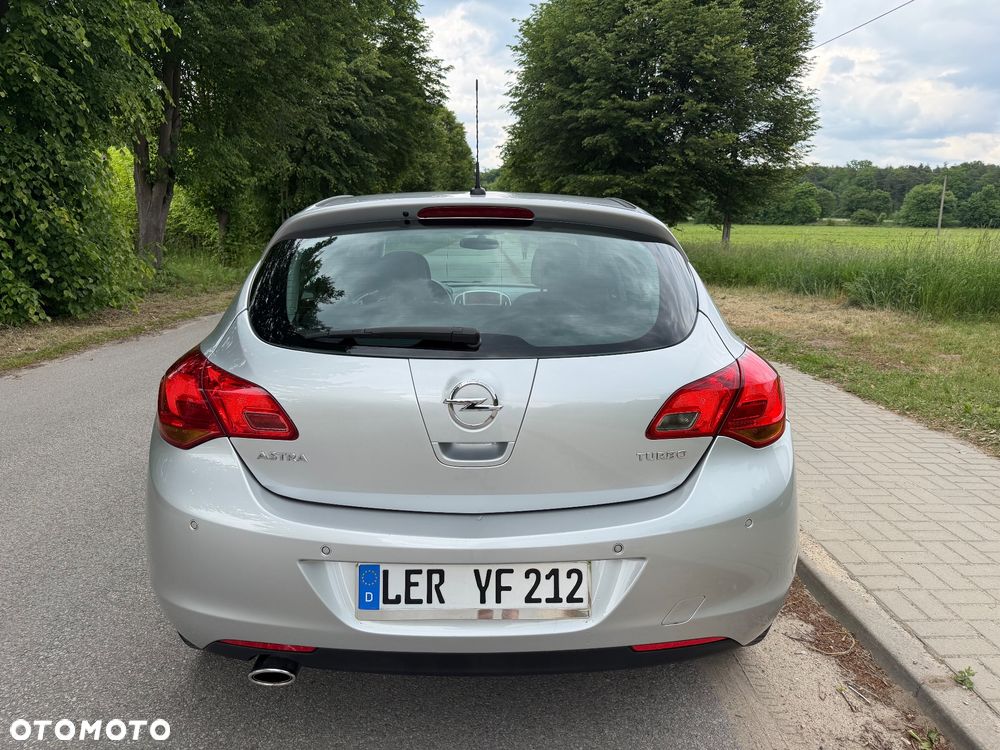 Opel Astra 1.4 Turbo - 13