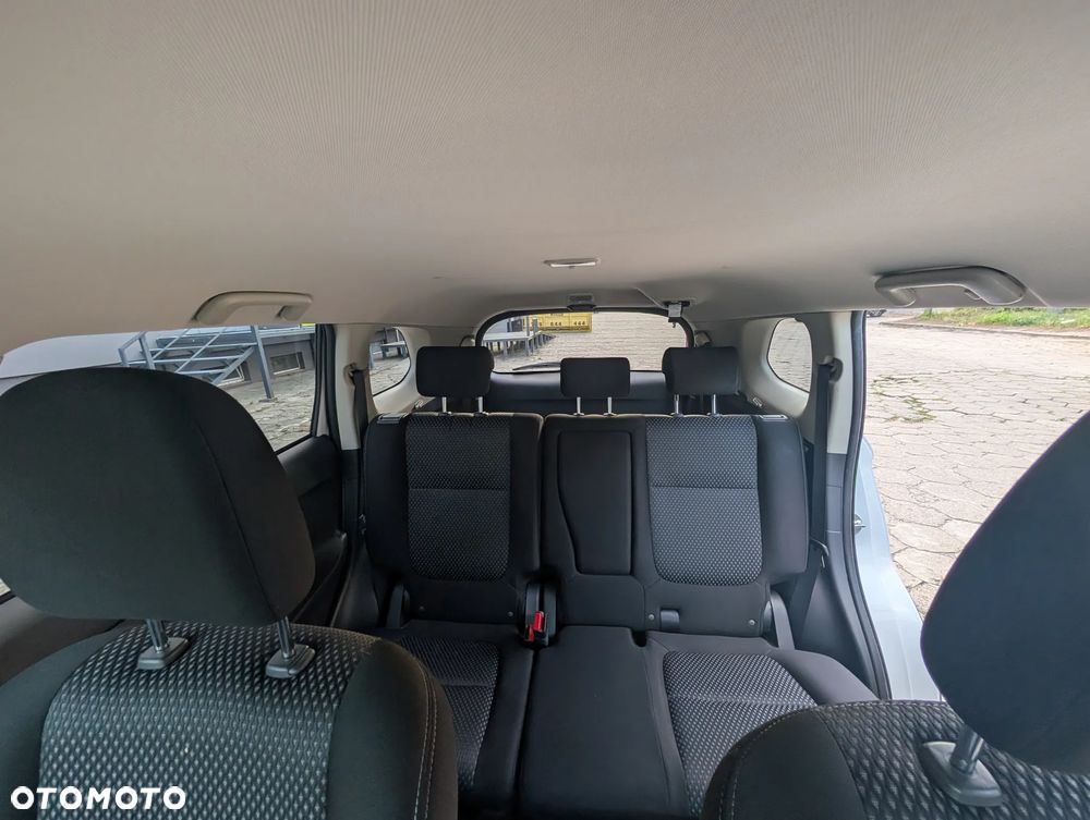 Mitsubishi Outlander 2.0 Intense + Navi 4WD CVT - 14